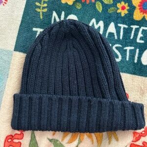 UNIQLO Navy Blue Kids Beanie - Size S/M